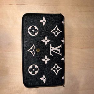 LOUIS VUITTON Felicie Pochette Empriente Monogram Black Beige gently used